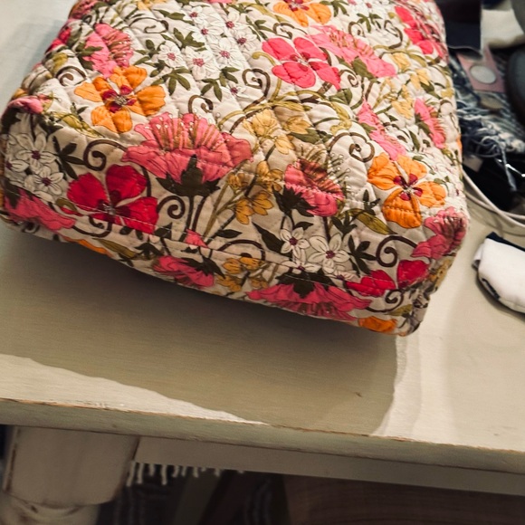 Vera Bradley Purse - Picture 5 of 6